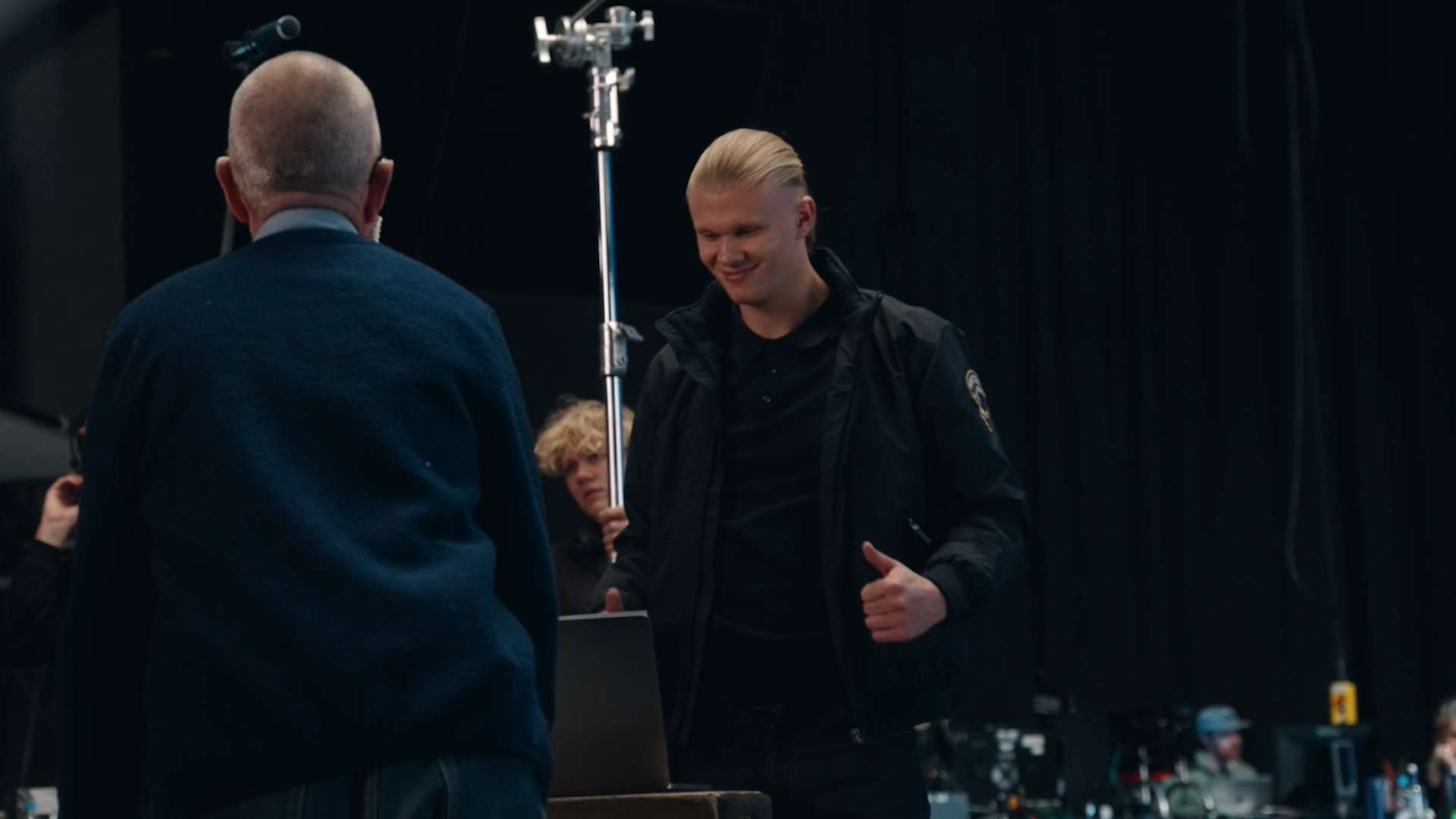 他在男子花 他在男子花